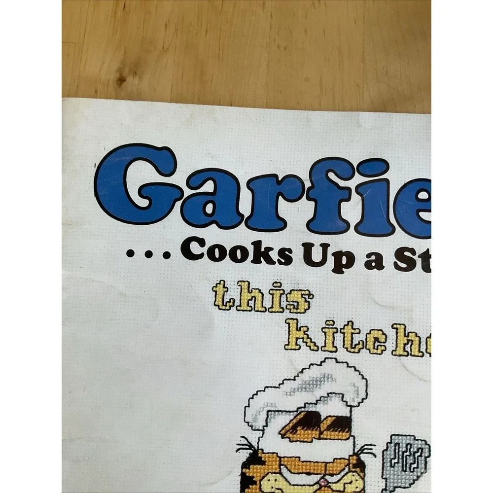 Vintage Garfield Cooks Up a Storm Cross Stitch Pattern Book 1984 Millcraft 12